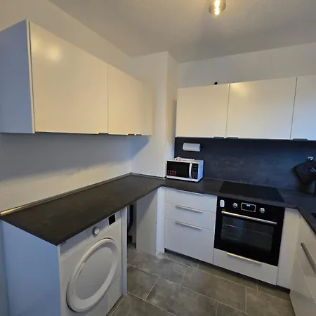 Nestwerk Solide L16-03 Δωμάτια σε οικογενειακή κατοικία Biberach an der Riß